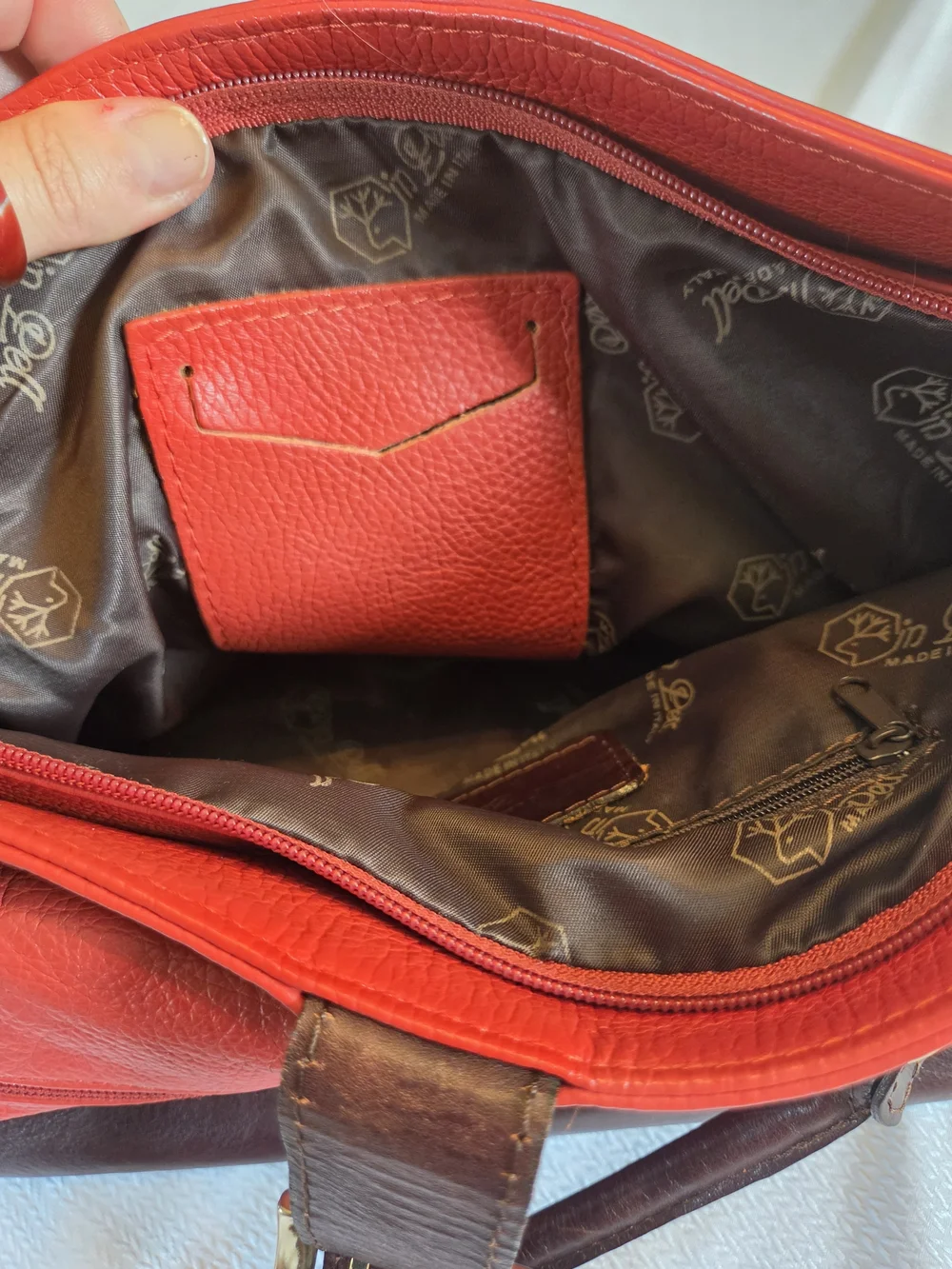 Leather Valentina Satchel Handbag in Red and Brown